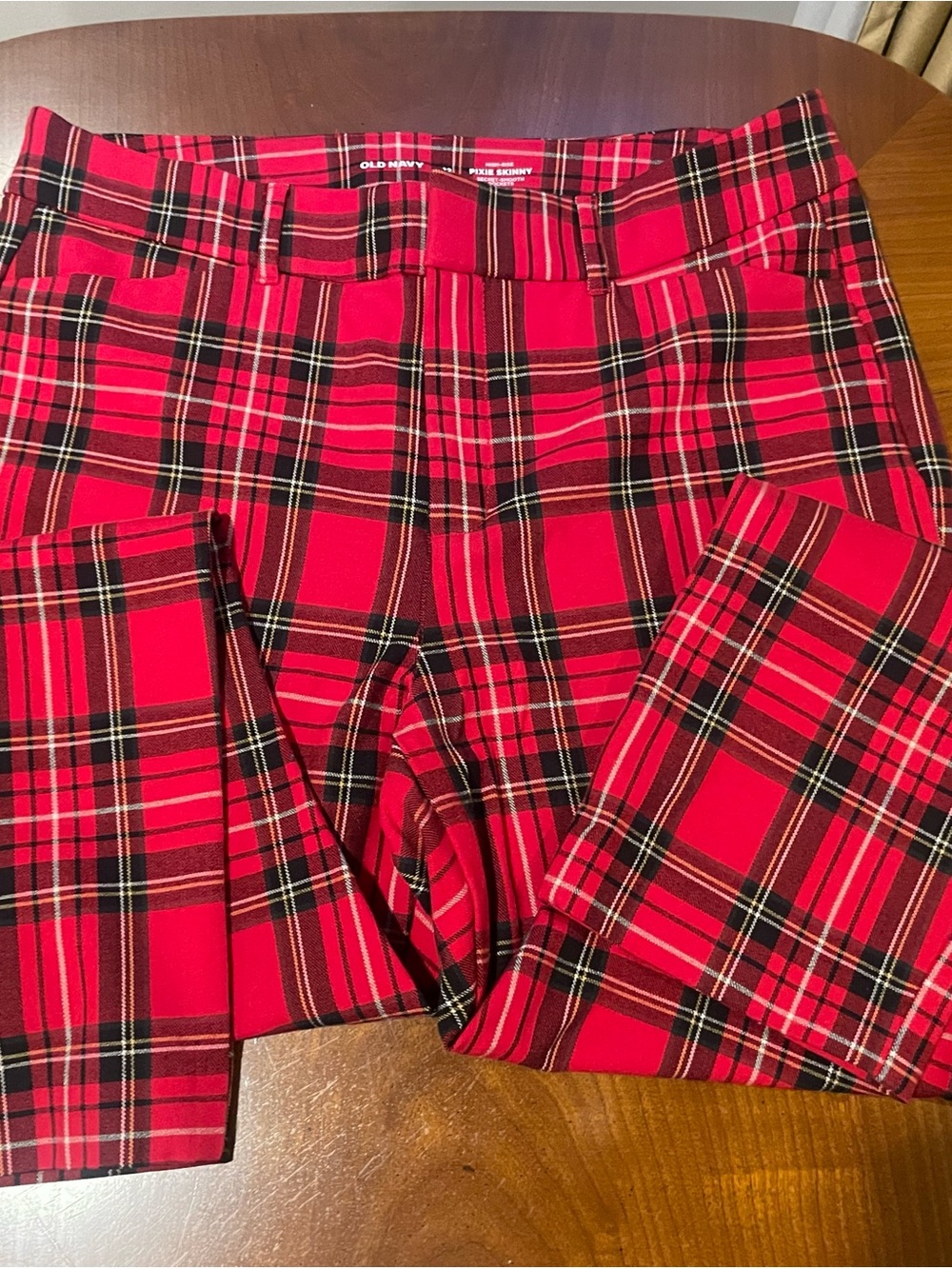 Old Navy Red Plaid High Waist Women’s Pixie Pant